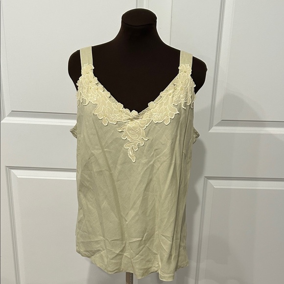 J. Jill Cream Lace Sequin Linen Beachy Lagenlook Trim Camisole Top Size XL - Picture 1 of 9